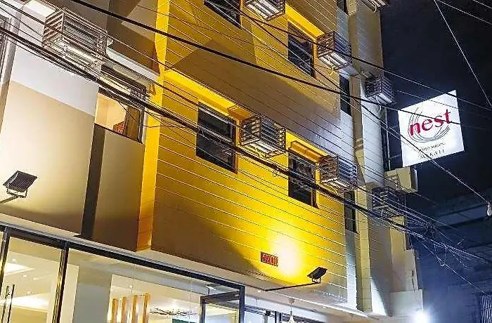 Nest Nano Poblacion- Makati 호텔
